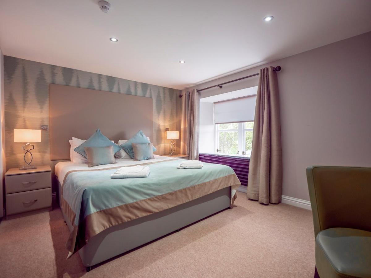 Blackbull Hotel Tarbolton Kültér fotó