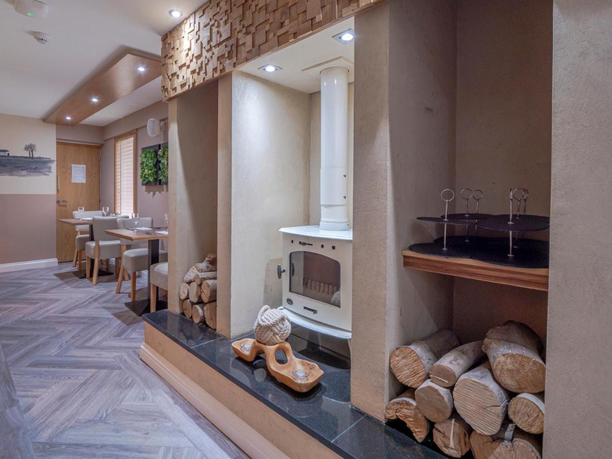 Blackbull Hotel Tarbolton Kültér fotó