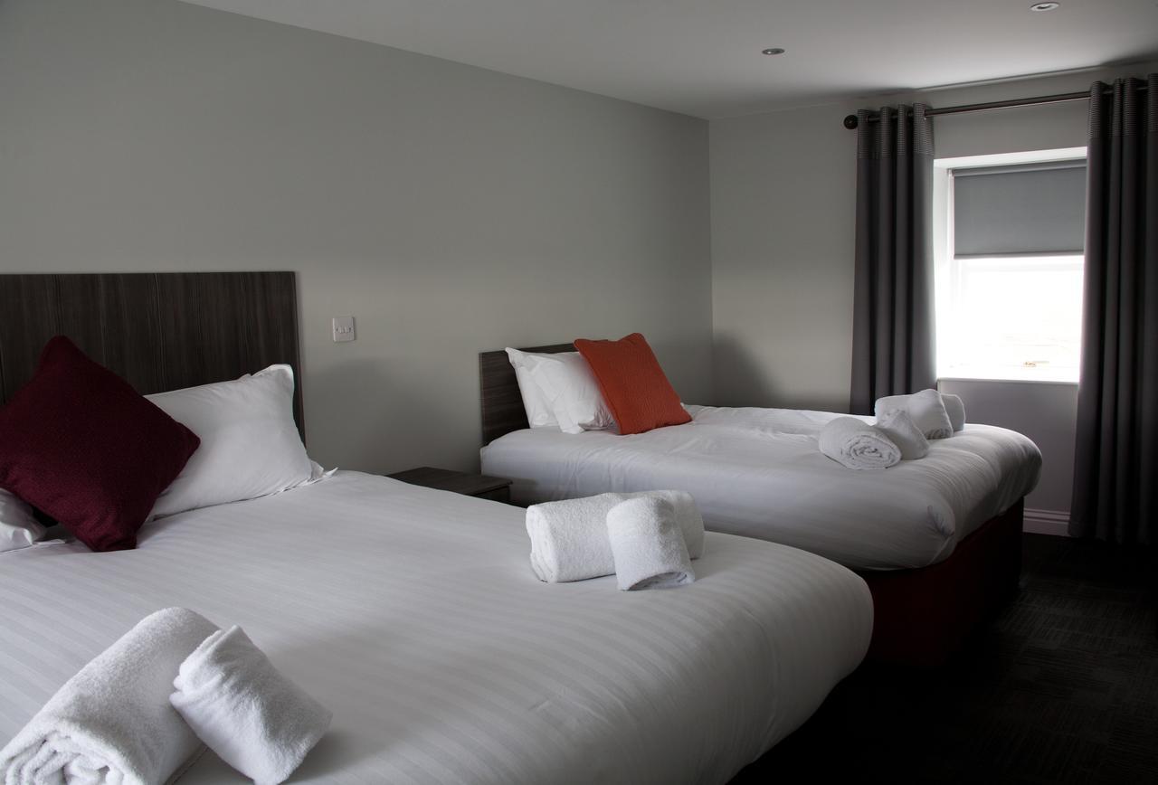 Blackbull Hotel Tarbolton Kültér fotó